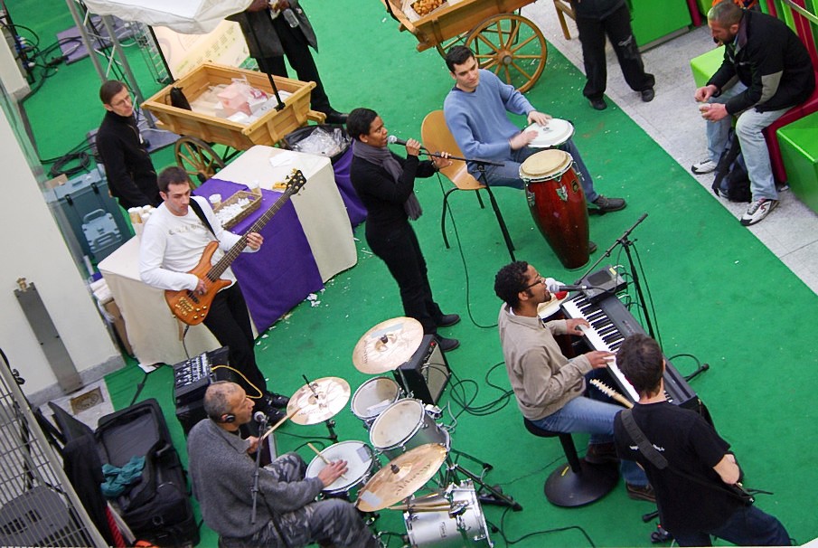 Evry Daily Photo - Concert Ebena Inauguration Gare Evry Centre 213.jpg